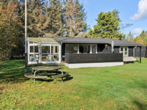 Holiday Home Herly - 50m from the sea by Interhome, Hals